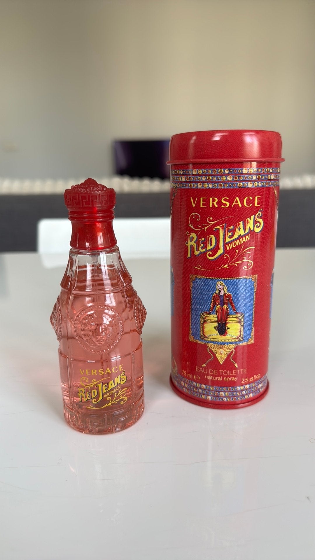 Parfum Versace Red Jeans Women, Handtassen en Accessoires, Uiterlijk | Parfum, Ophalen, Nieuw