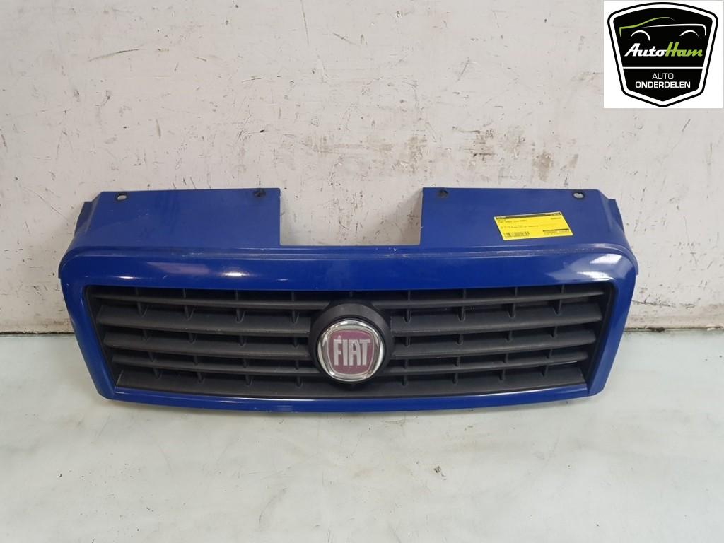 GRILLE Fiat Doblo Cargo (223) (|735395576|735418095|), Dhr. J. Ham, Gebruikt, Administratie@autoham.nl, Fiat
