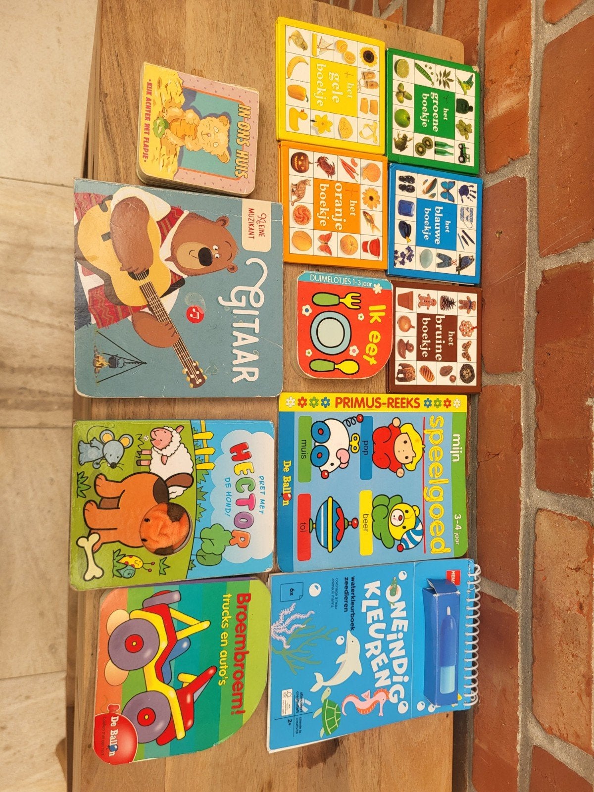 Set kinderboeken
10 euro voor alles

Afhalen in De Klijte 89, Ophalen