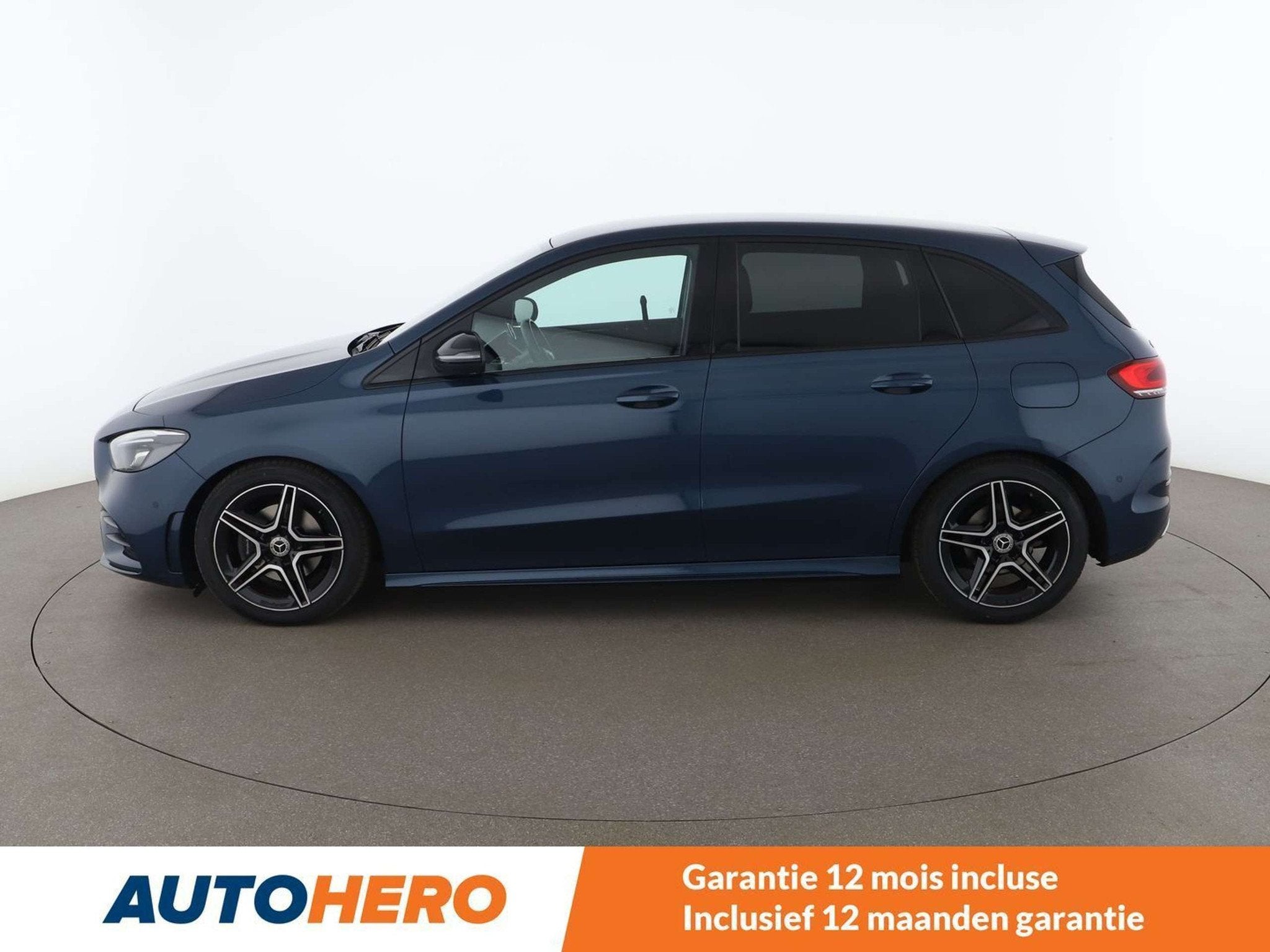 Mercedes-Benz B-Klasse 180 B 180 d AMG Line (bj 2019), Auto's, Gebruikt, Euro 6, Alcantara, 1485 kg