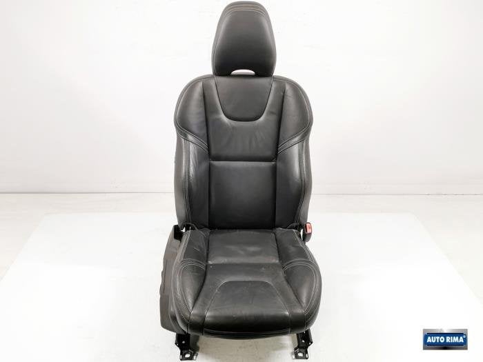 Siège droit d'un Volvo V60, -, 3 mois de garantie, -, -