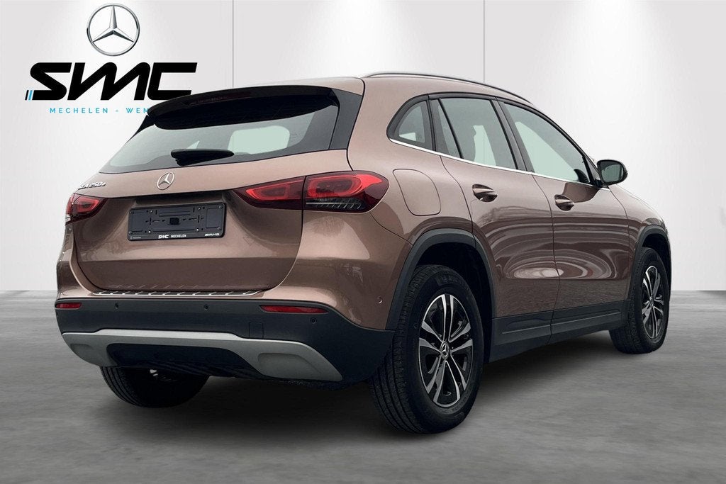 Mercedes-Benz GLA GLA 250 e Business Line (automatique), 1332 cm³, 1800 kg, Entreprise, 16 kWh