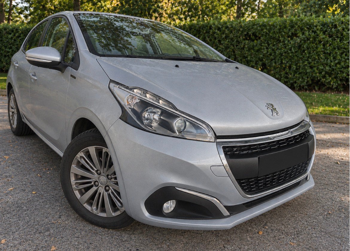PEUGEOT 208 1.2i 2019/CARPLAY+GPS+LED+AIRCO+RADAR/C.T OK, Auto's, 5 deurs, Particulier, 81 kW, Zilver of Grijs