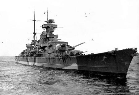 Bismarck + Prinz Eugen Neptun 1/1200 schaal, Ophalen