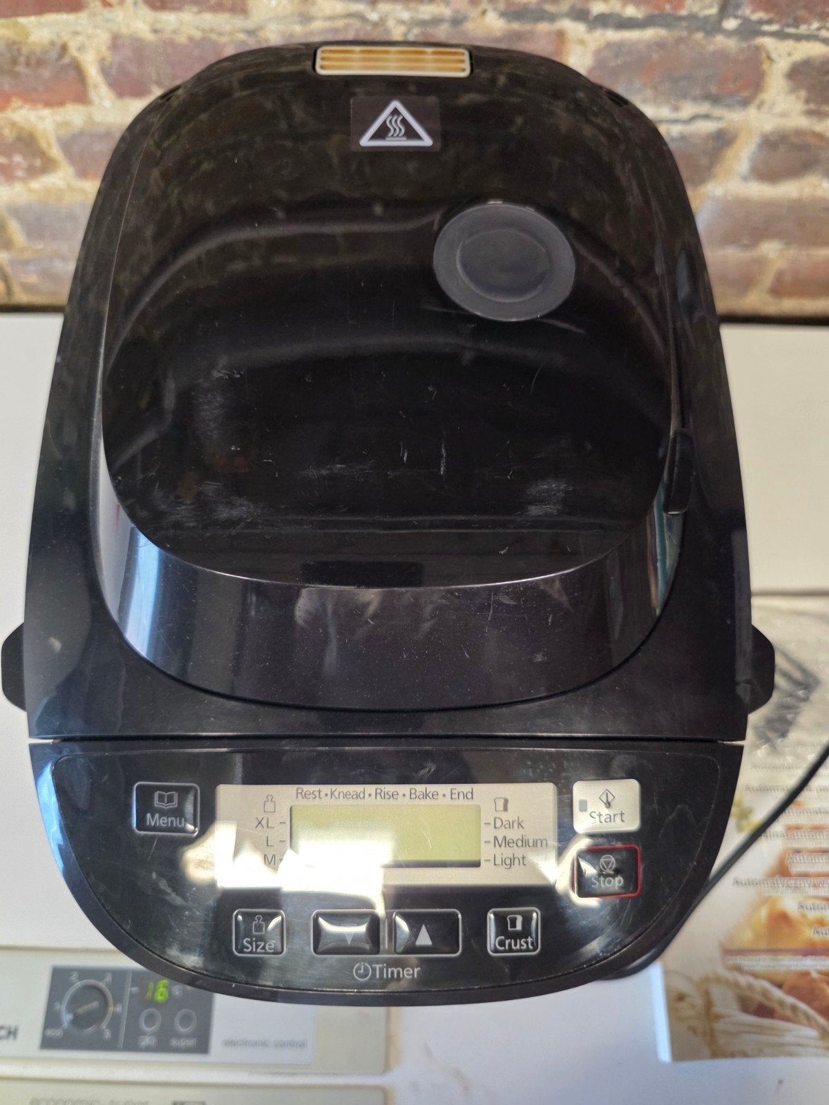 Machine a pain Panasonic ZB2512, Plus de 10 programmes, 1600 grammes de pâte ou plus, Enlèvement, Utilisé