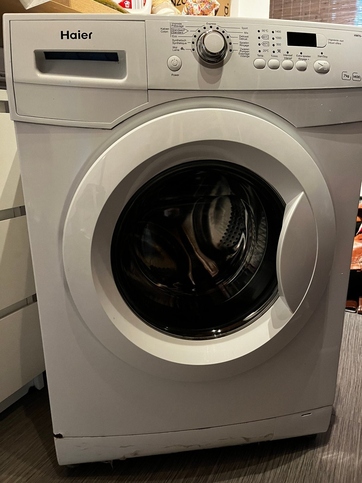 Haier wasmachine A+++, Elektronische apparatuur, Ophalen, Gebruikt, Energieklasse A of zuiniger, 1200 tot 1600 toeren