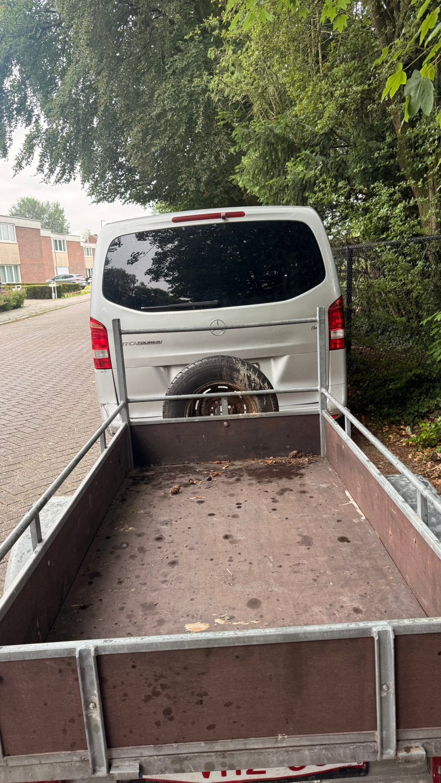 Sterke en betrouwbare aanhanger, Ophalen, Zo goed als nieuw