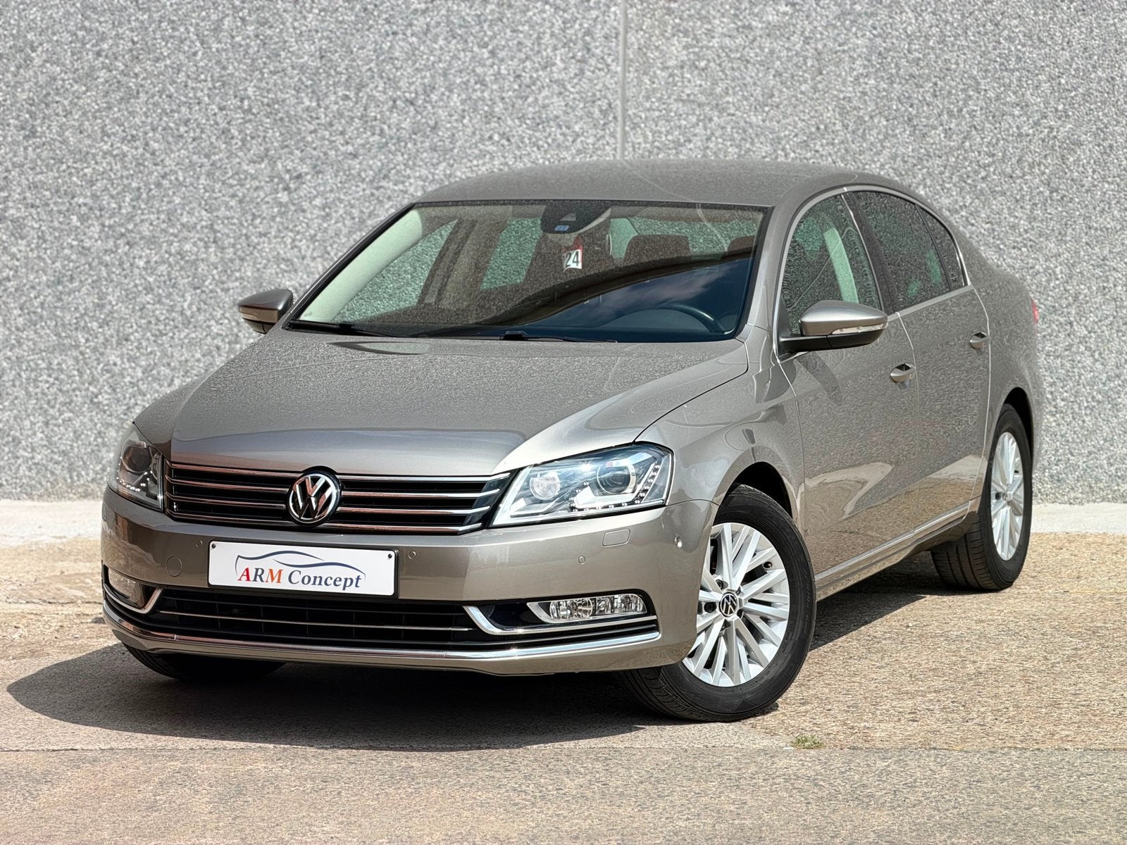 Volkswagen Passat 1.4 TSI essence DSG HighLine garantie 1 an, Auto's, Euro 5, Bedrijf, Berline, 5 deurs