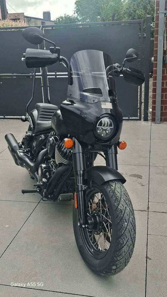 Moto, Chopper, 2 cylindres, Particulier, Éclairage LED