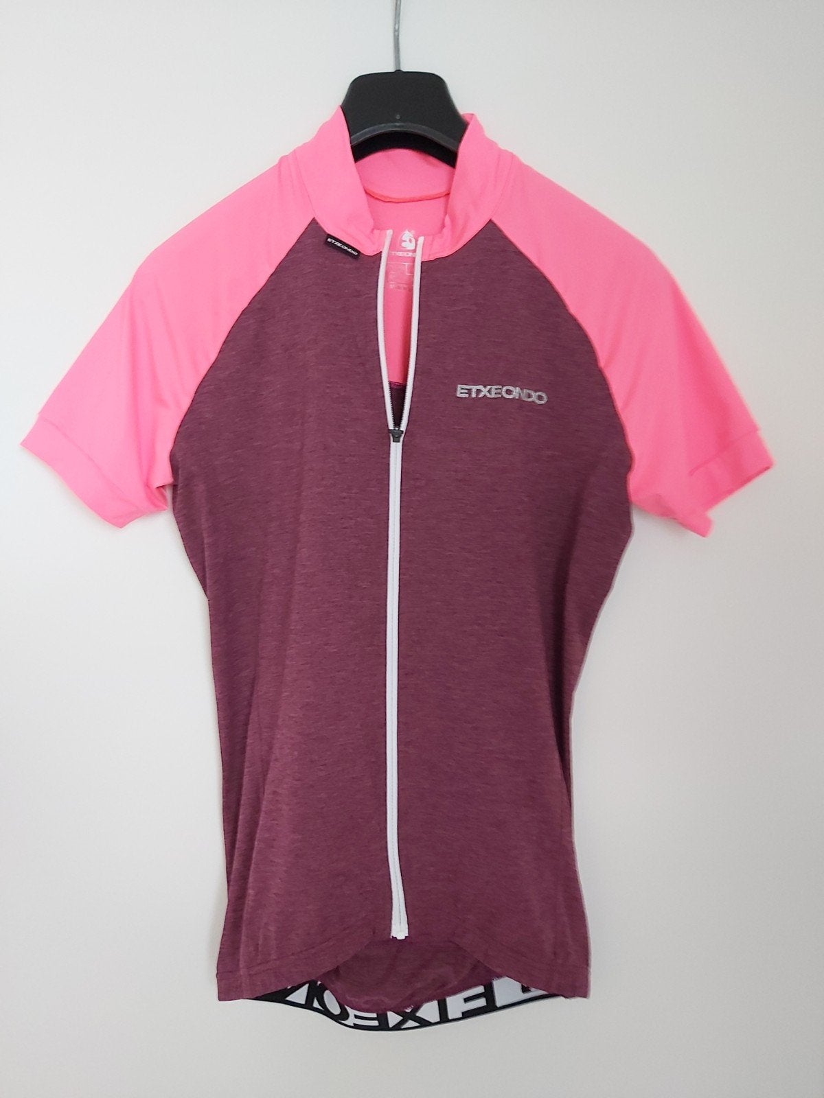NIEUWE fietskledij dames Etxeondo & Le Col, Fietsen en Brommers, Fietsaccessoires | Fietskleding, Dames, M, Ophalen of Verzenden