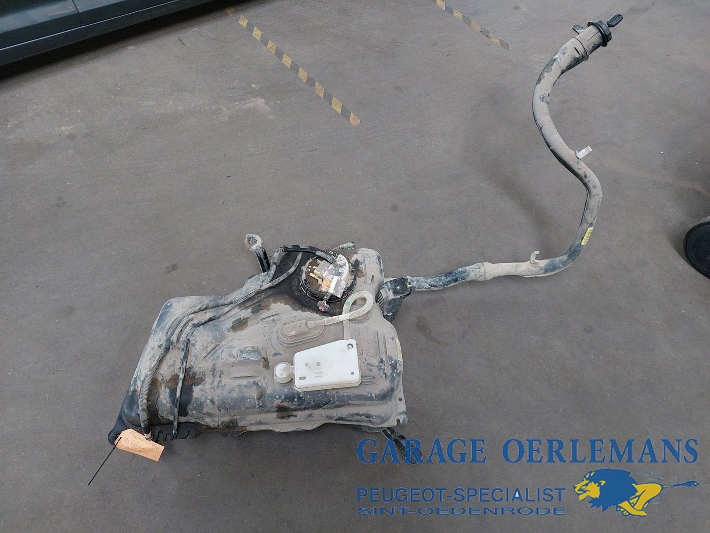 brandstoftank peugeot partner 1.5 hdi 2020, 9823351980, -, Utilisé, -, ARN reconnu