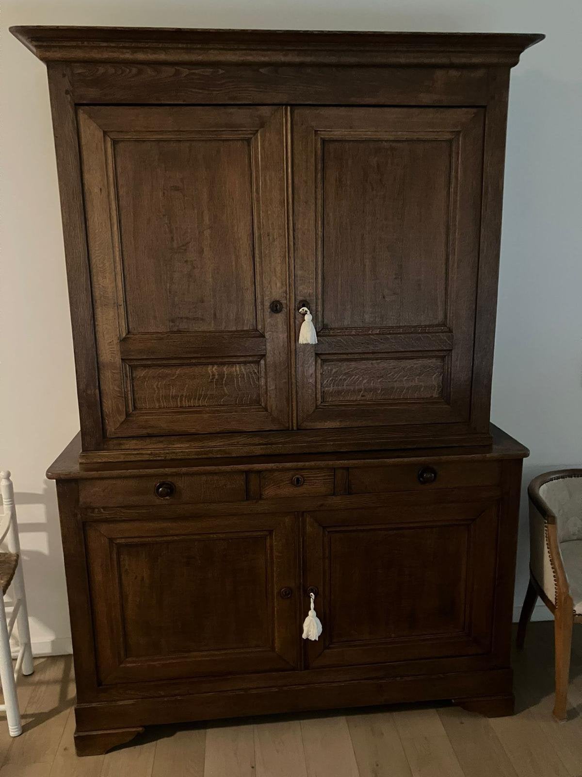 Wandkast Antiek Louis-Philippe, Ophalen