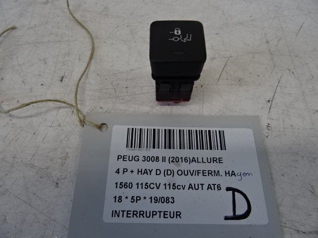 SCHAKELAAR Peugeot 3008 II (M4 / MC / MJ / MR) (9810617677), Gebruikt, Peugeot