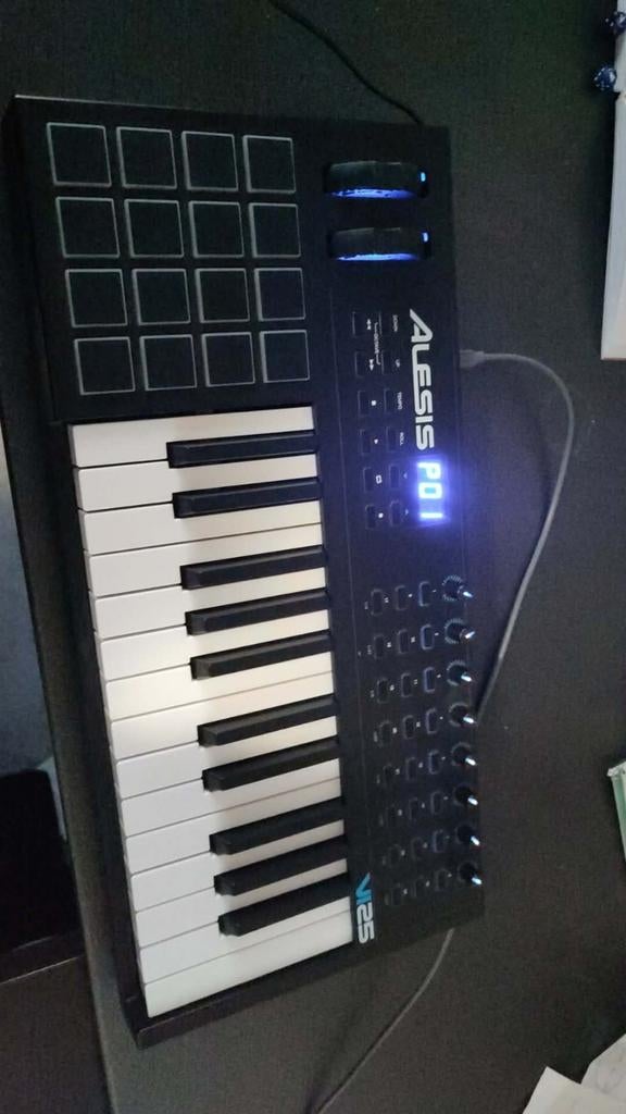 Alesis vi25, Ophalen
