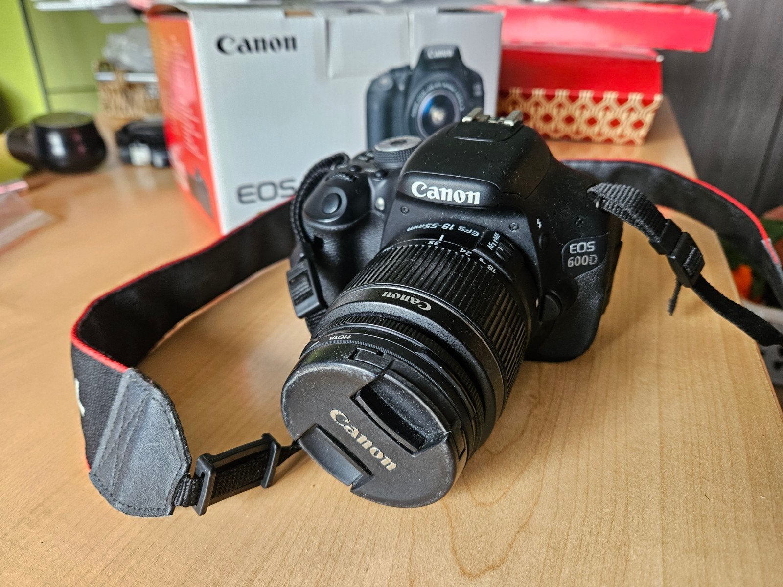 Canon EOS 600 D + opbergzak, Audio, Tv en Foto, Fotocamera's Digitaal, Ophalen, Spiegelreflex, 18 Megapixel, Canon