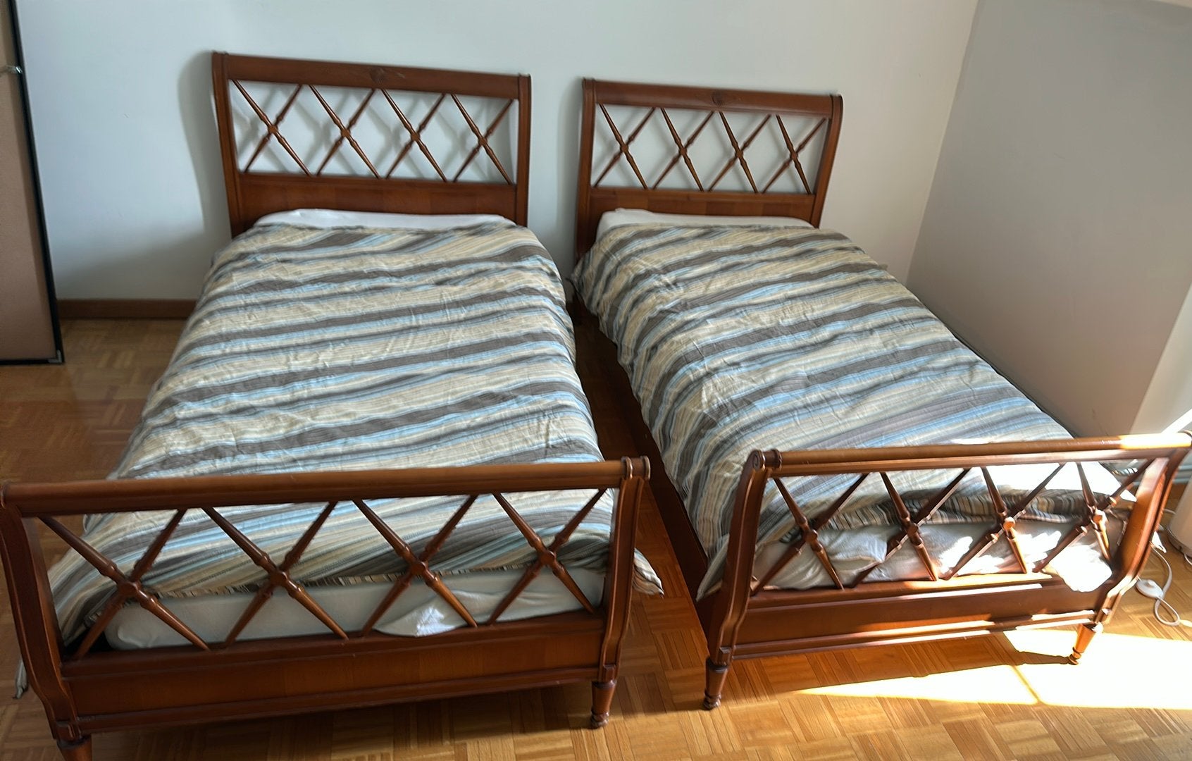 2 lits pour enfants, Maison & Meubles, Chambre à coucher | Lits, Enlèvement, Utilisé, Une personne