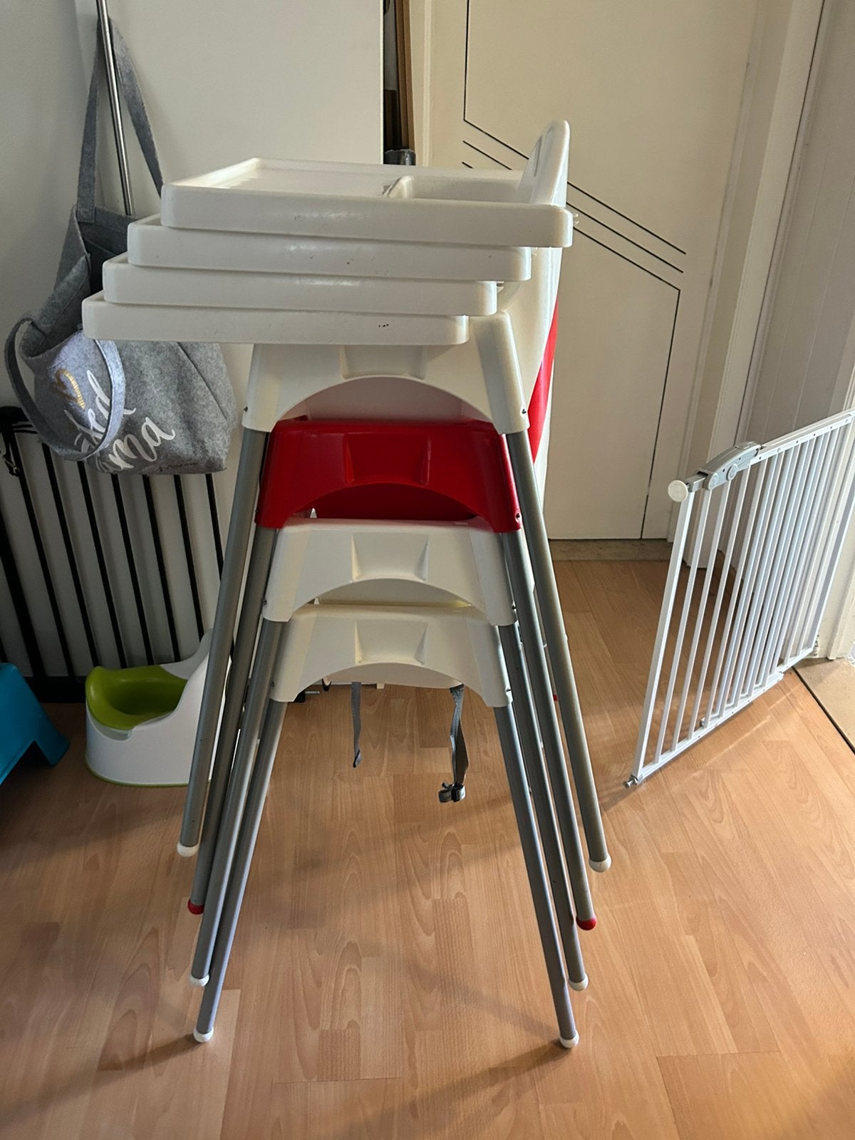 Chaise bébé Ikea, Enlèvement, Comme neuf