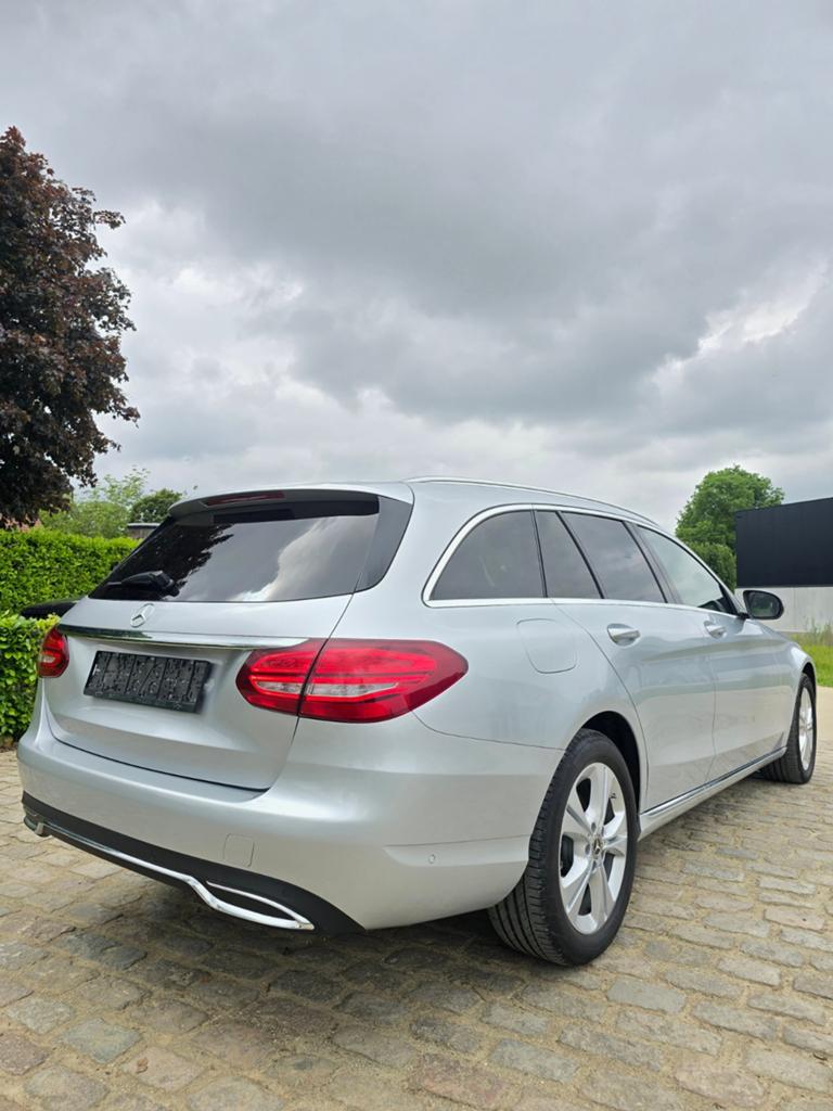 MERCEDES BENZ C180 BREAK AVANTGARDE-NAVI-PDC/LEDER-XENON-LED, Auto's, Achterwielaandrijving, 4 cilinders, 1600 cc, Leder