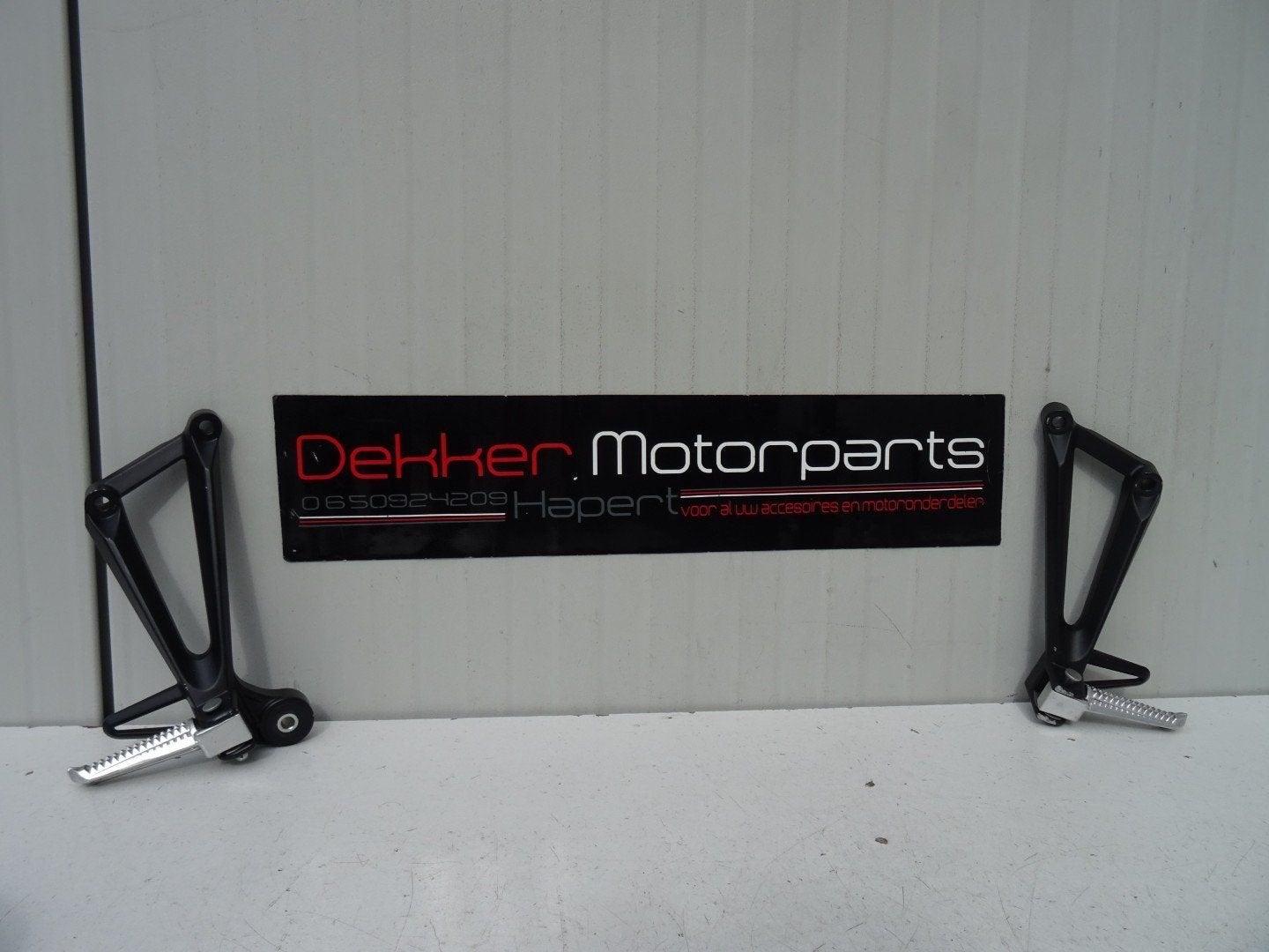 Set Duo Voetsteunen Yamaha YZF R3 2014-2015-2016-2020-2024, Gebruikt, -, -, Ophalen of Verzenden