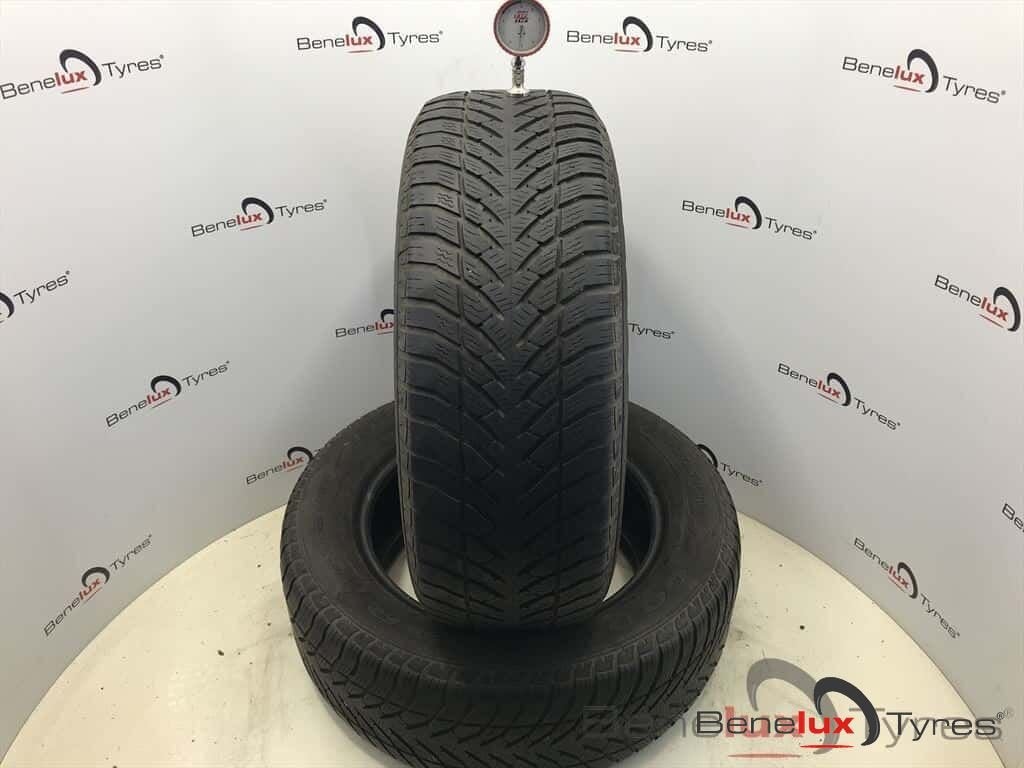 winter 215/60R16 95H Goodyear 215/60 R16 215/60/16 2156016, Ophalen, -, Winterbanden, Band(en)