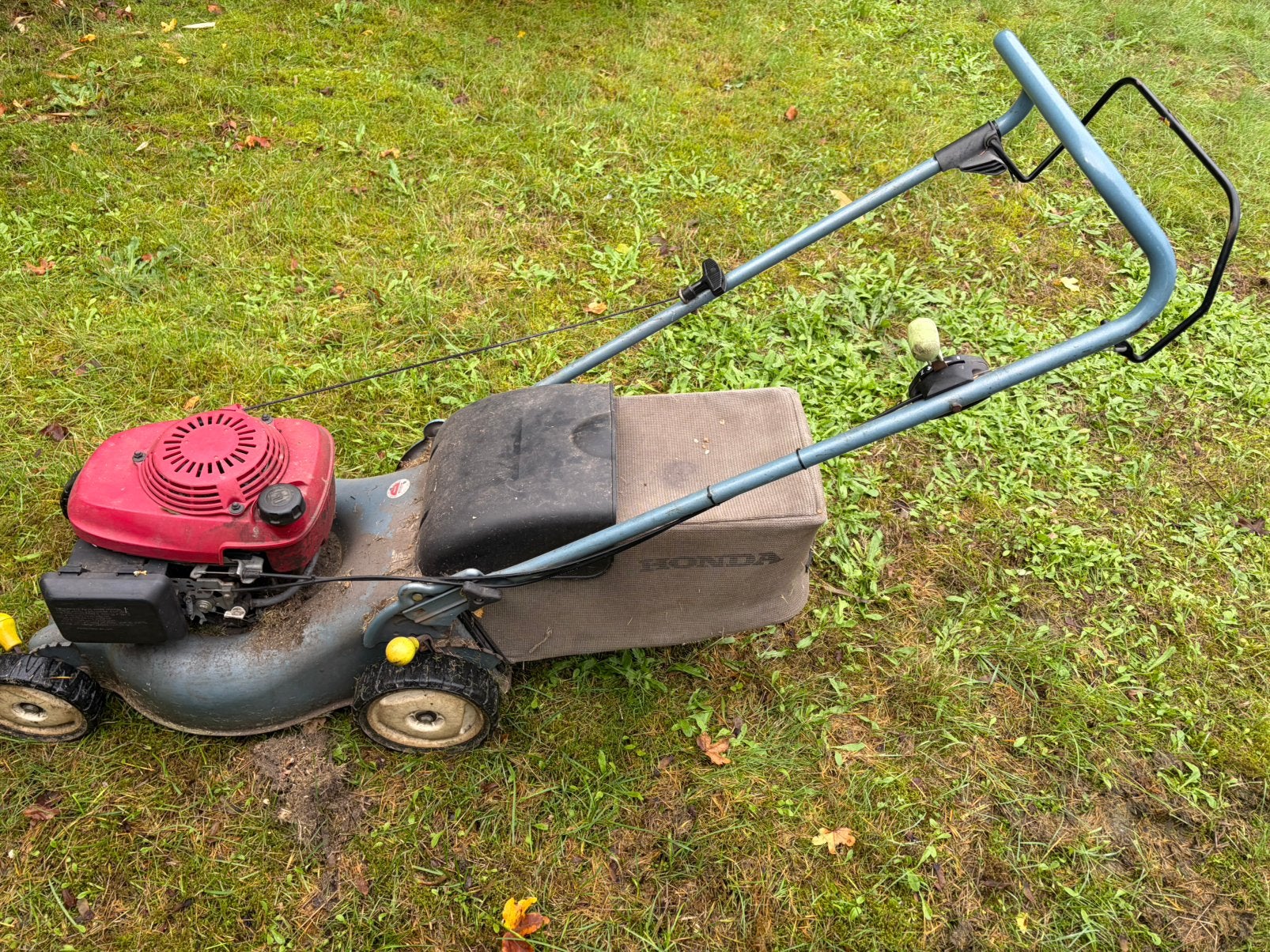 Honda Izy grasmaaier, Tuin en Terras, Ophalen, Gebruikt, Benzine-grasmaaier, Opvangzak