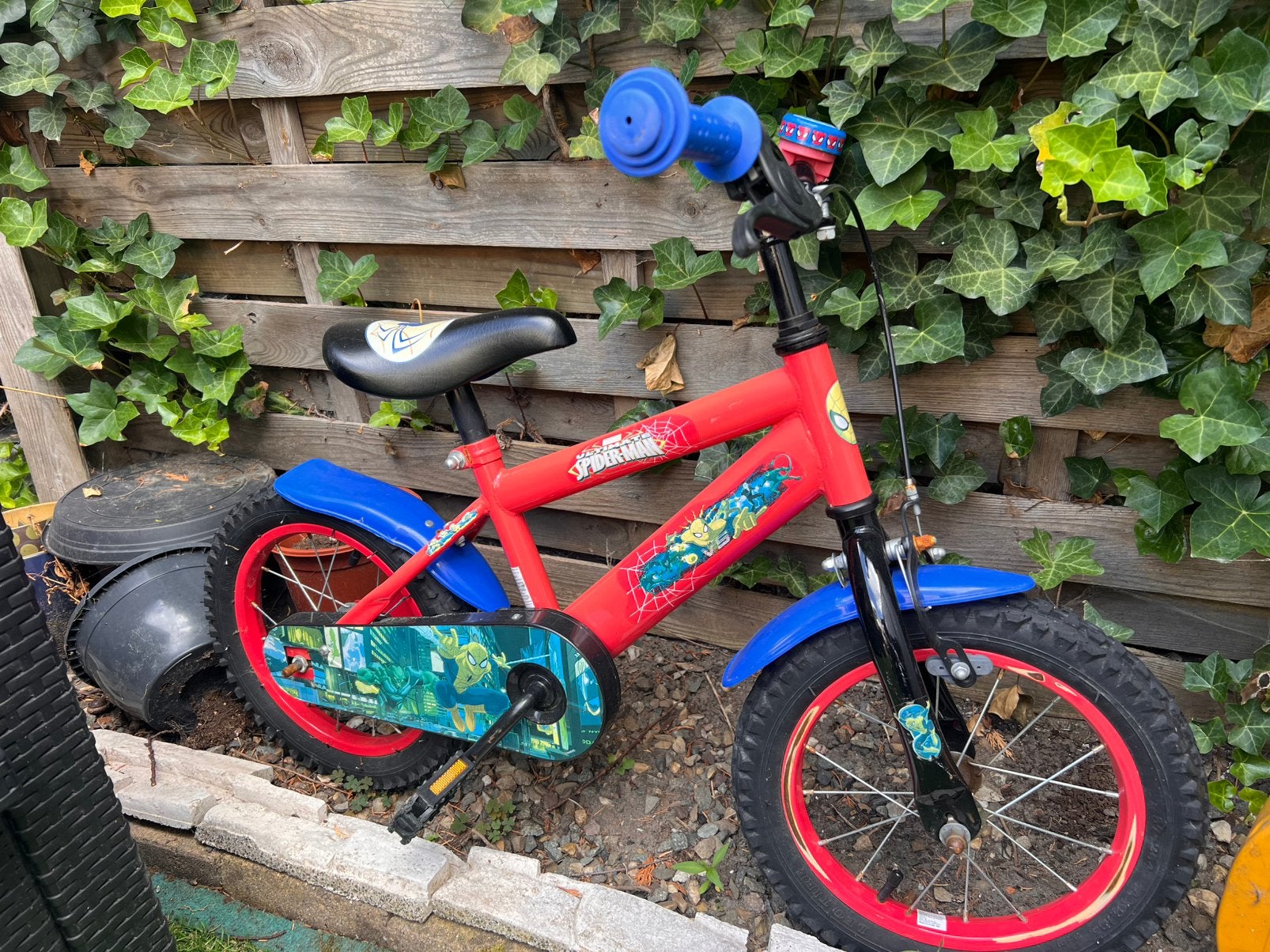 KinderFiets 14 inch spiderman, Fietsen en Brommers, Fietsen | Kinderfietsjes, Ophalen, Gebruikt