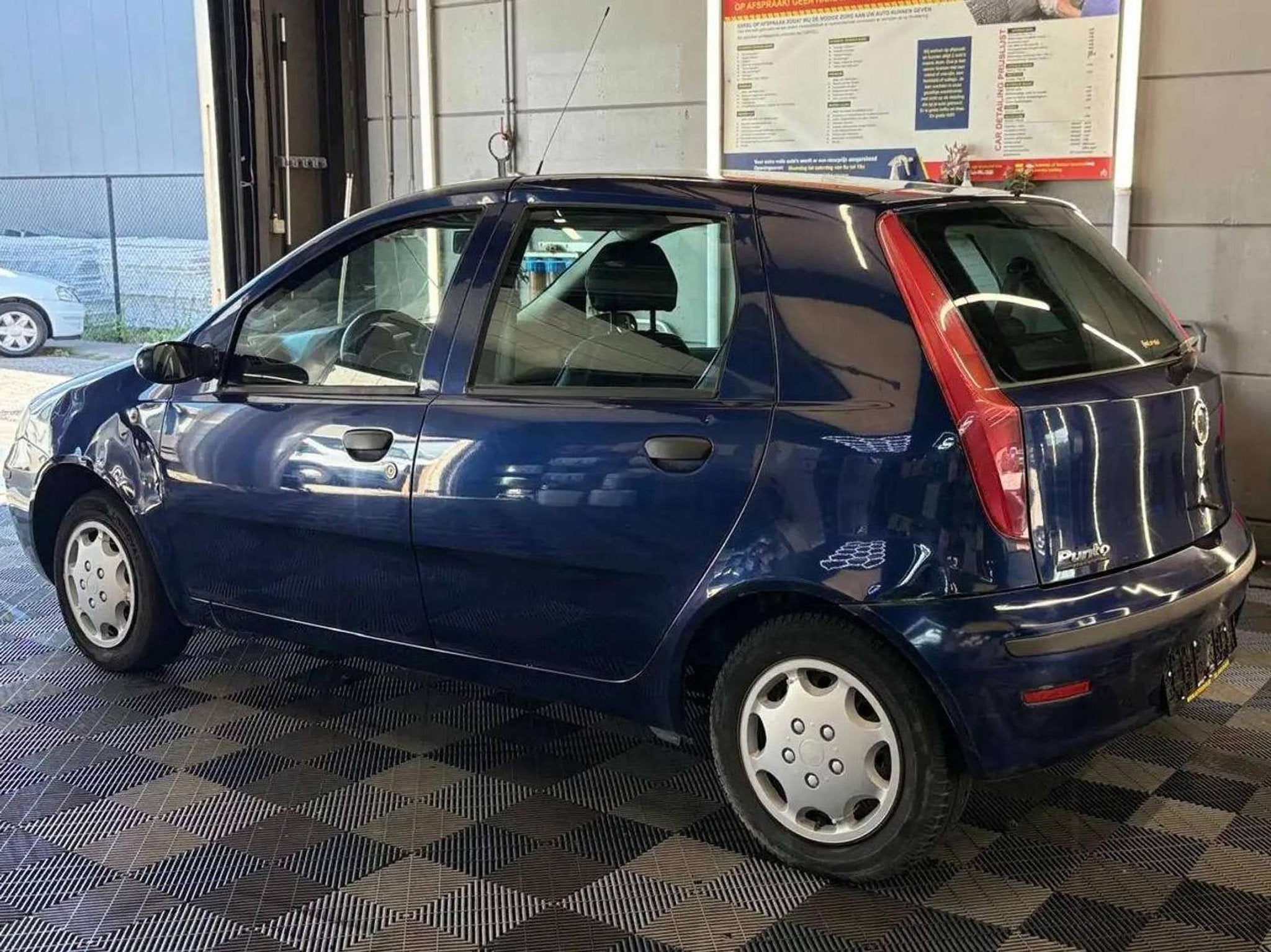 Fiat Punto 1.2 benzine bj. 2008 5deurs Euro 4, Autos, 1242 cm³, Achat, Entreprise, 5 portes