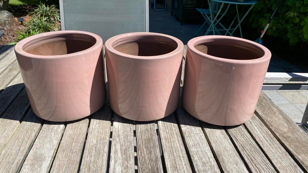 Set van 3 roze bloempotten met afloopgaatje, Tuin en Terras, Ophalen, Rond, Zo goed als nieuw, Balkon