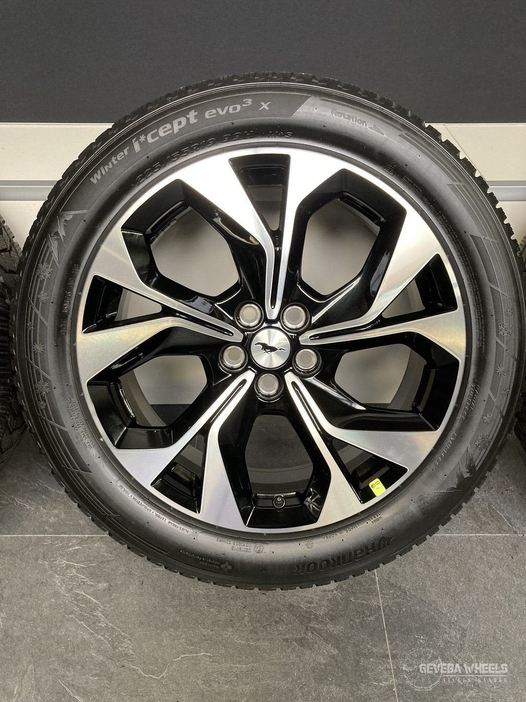 19” originele Ford Mustang Mach-e velgen winterbanden 5x108, Auto-onderdelen, 19 inch, Gebruikt, -, -