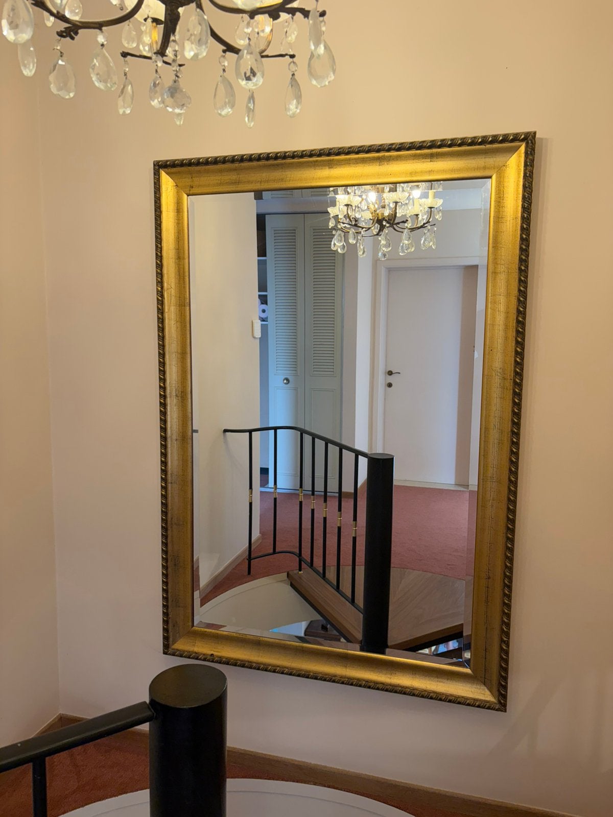 Prachtige grote wandspiegel met gouden kader, Ophalen, Zo goed als nieuw