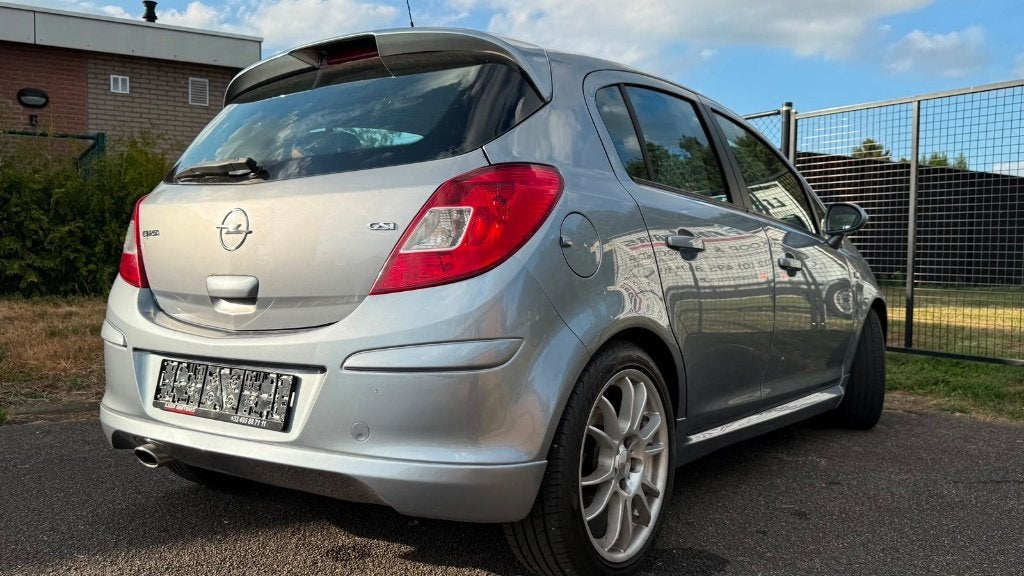 Opel Corsa 1.6 Turbo 16v GSI | nette staat | onderhoudsboek, Autos, Argent ou Gris, Achat, 110 kW, Entreprise