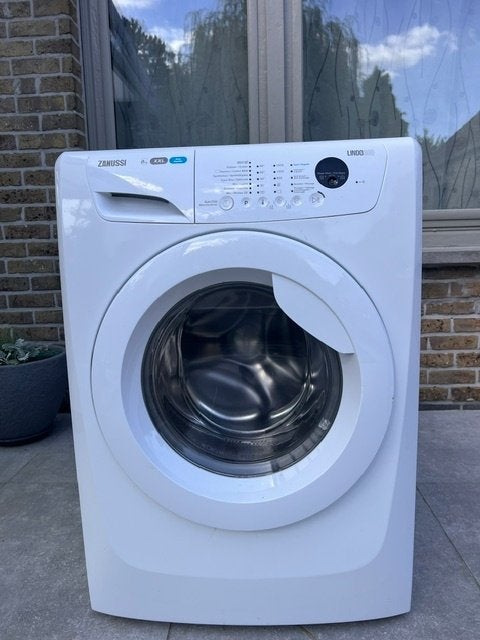 Zanussi XXL 8kg Lindo300, Electroménager, 1200 à 1600 tours, 85 à 90 cm, Chargeur frontal, Enlèvement