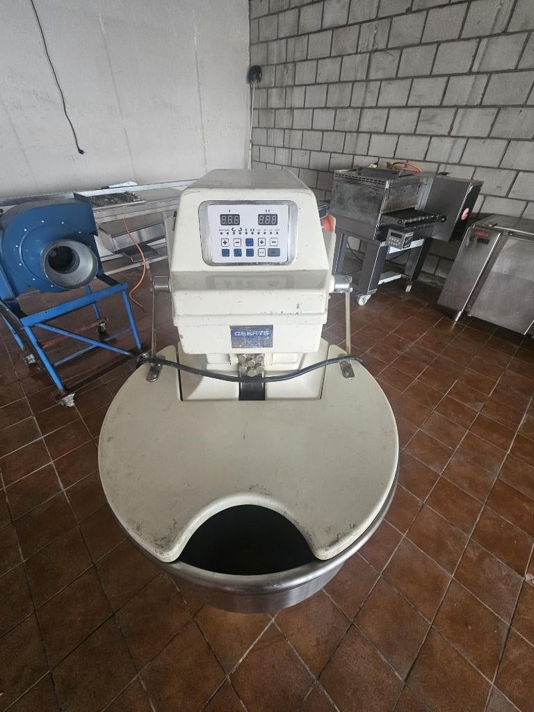 deegmachine / spiraalkneder, Zakelijke goederen, Ophalen