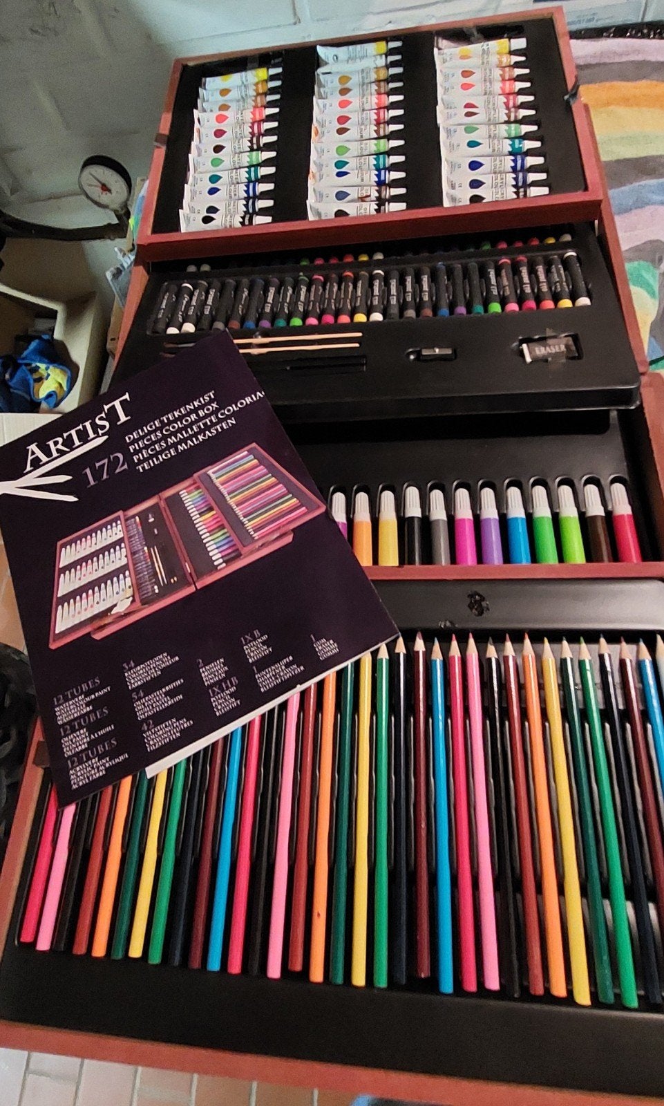 Set de dessin d'artiste de 172 pièces dans un étui, Enlèvement, Comme neuf, Crayon ou Feutre