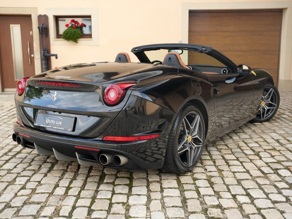 Ferrari California T/CAMERA/MAGNERIDE/CARPLAY/FULL ELECTRIC, Auto's, Automaat, Achterwielaandrijving, Zwart, Leder