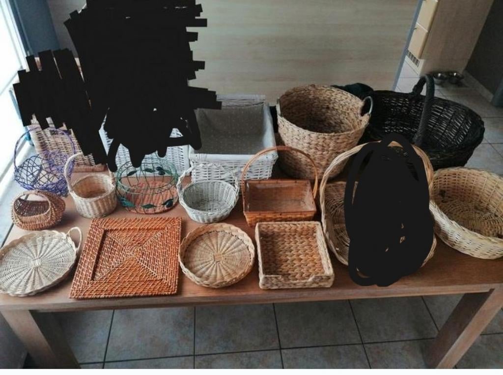 Groot assortiment manden riet,rotan,zeegras en waterhyacint, Ophalen of Verzenden, Zo goed als nieuw, Riet