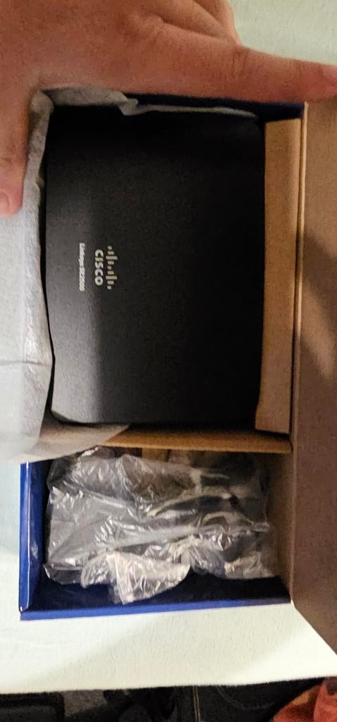 Commutateur Gigabit Ethernet 5 ports Cisco Linksys, Informatique & Logiciels, Enlèvement ou Envoi, Neuf, Routeur, Cisco Linksys
