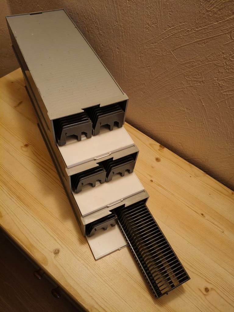 Dia laders 2x50, Ophalen