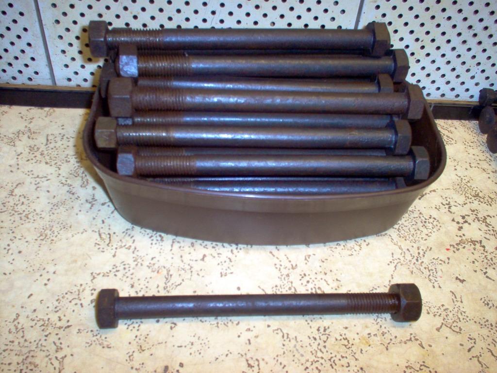 Boulons à tête hexagonale1 €, Ophalen of Verzenden, Zo goed als nieuw, 100 tot 250 mm, Bouten of Moeren