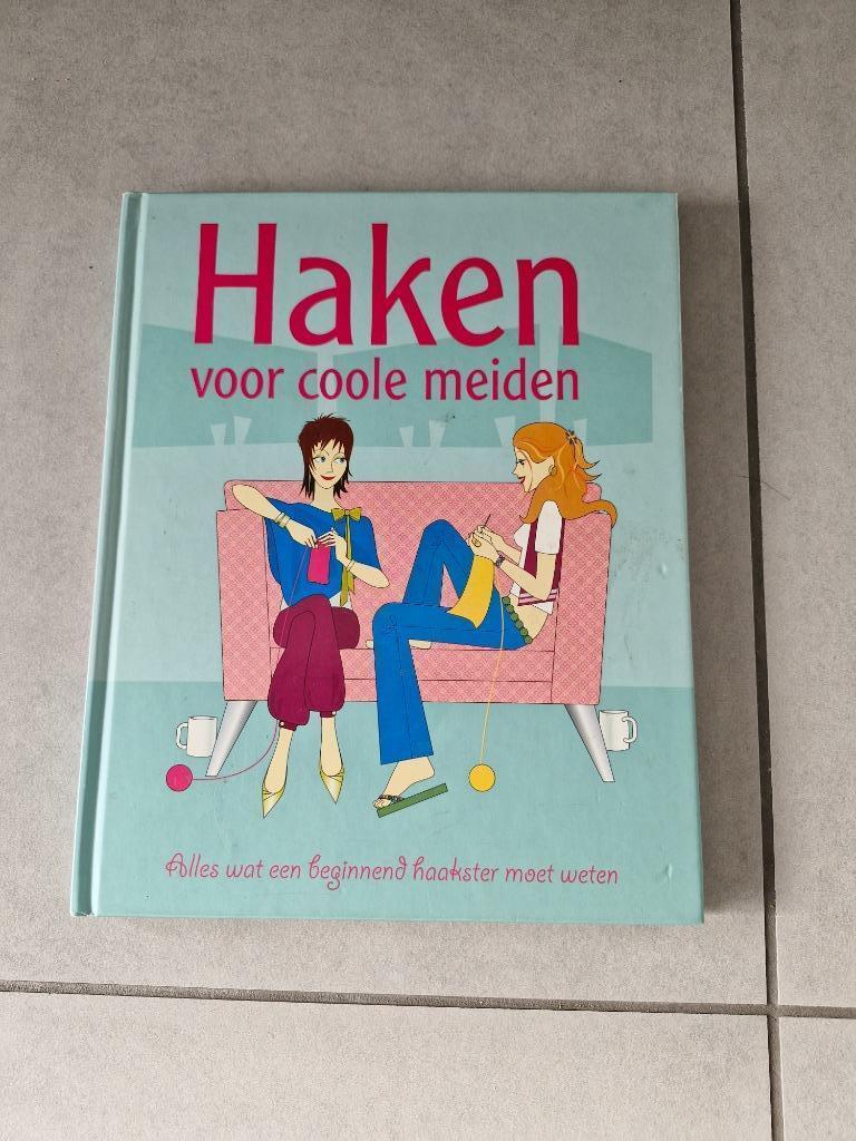 Haken voor coole meiden - Nicki Trench, Hobby en Vrije tijd, Breien en Haken, Ophalen of Verzenden, Haken, Patroon of Boek