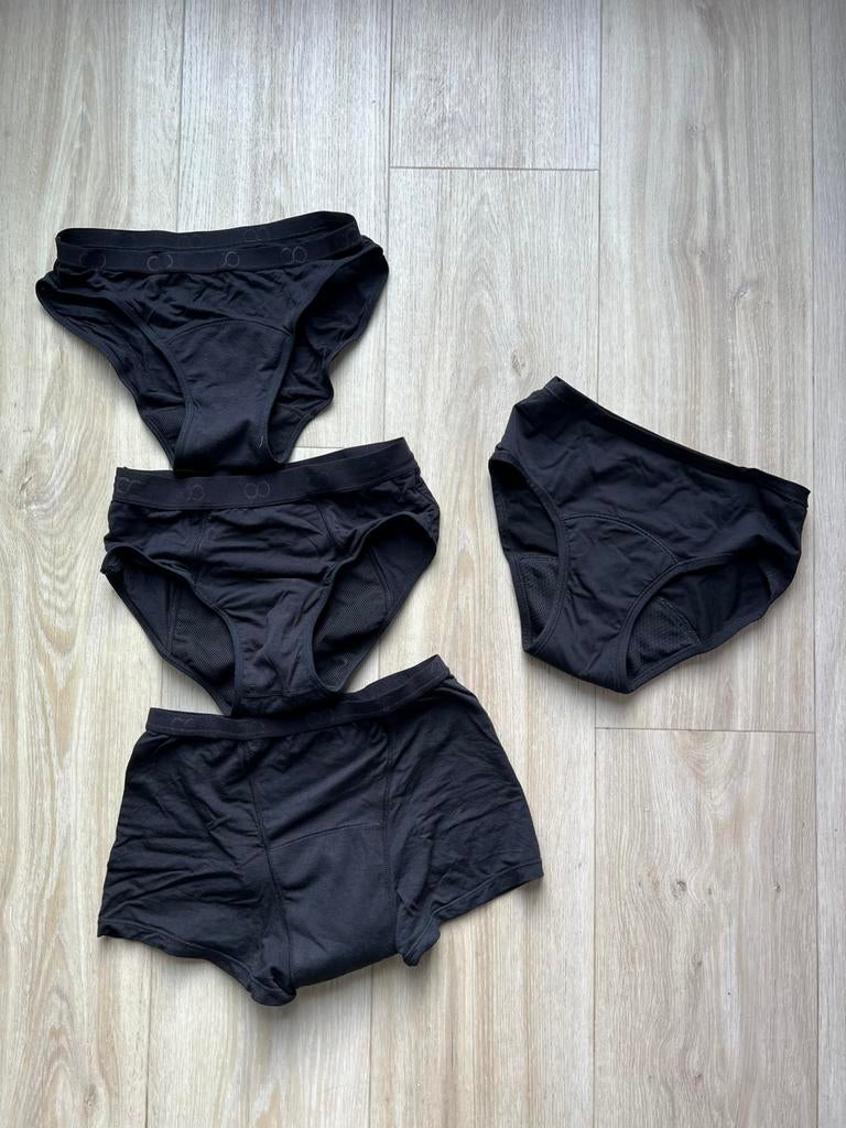 4 menstruatieonderbroeken - Snuggs en moodies - small, Enlèvement, Noir, Autres types
