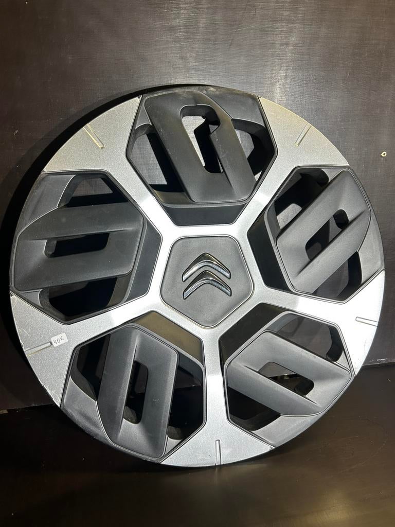 1 18" Citroën C4 wieldoppen, Auto diversen, Wieldoppen, Zo goed als nieuw, Ophalen of Verzenden