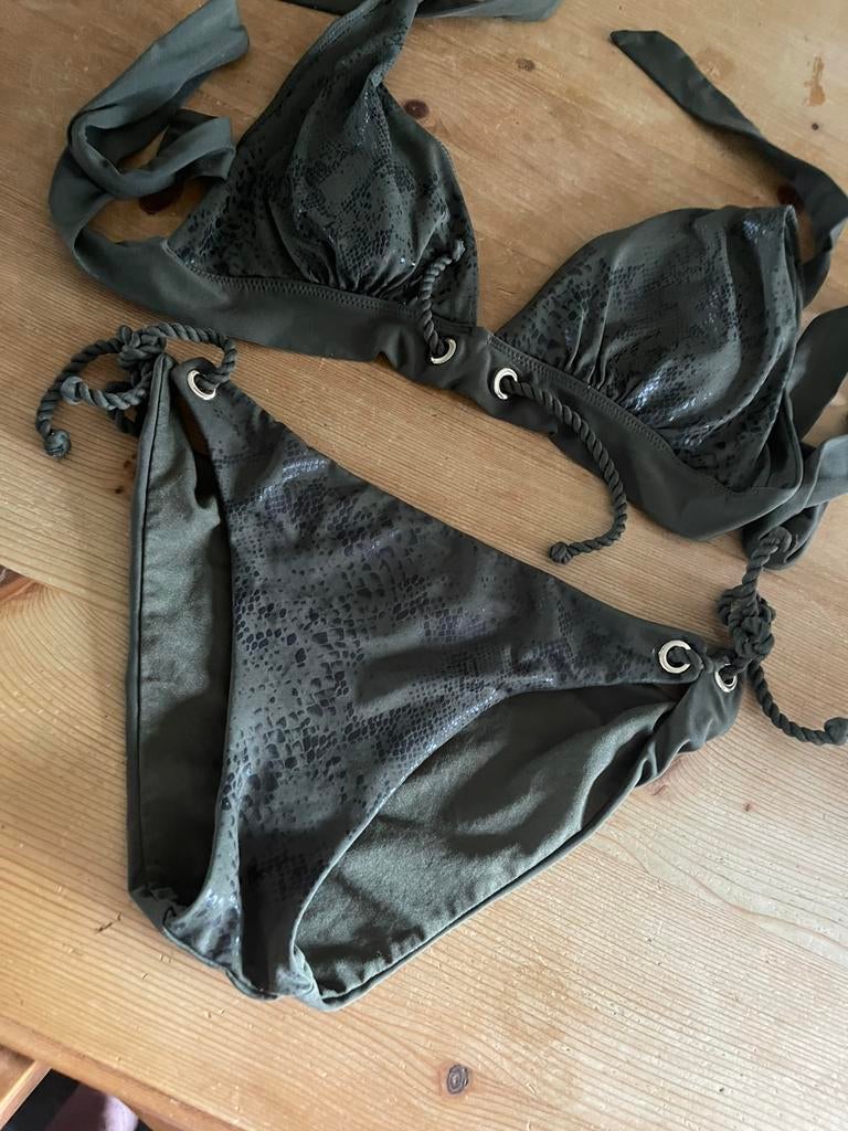 Jeans 16 j knokke gekocht, Ophalen of Verzenden, Zo goed als nieuw
