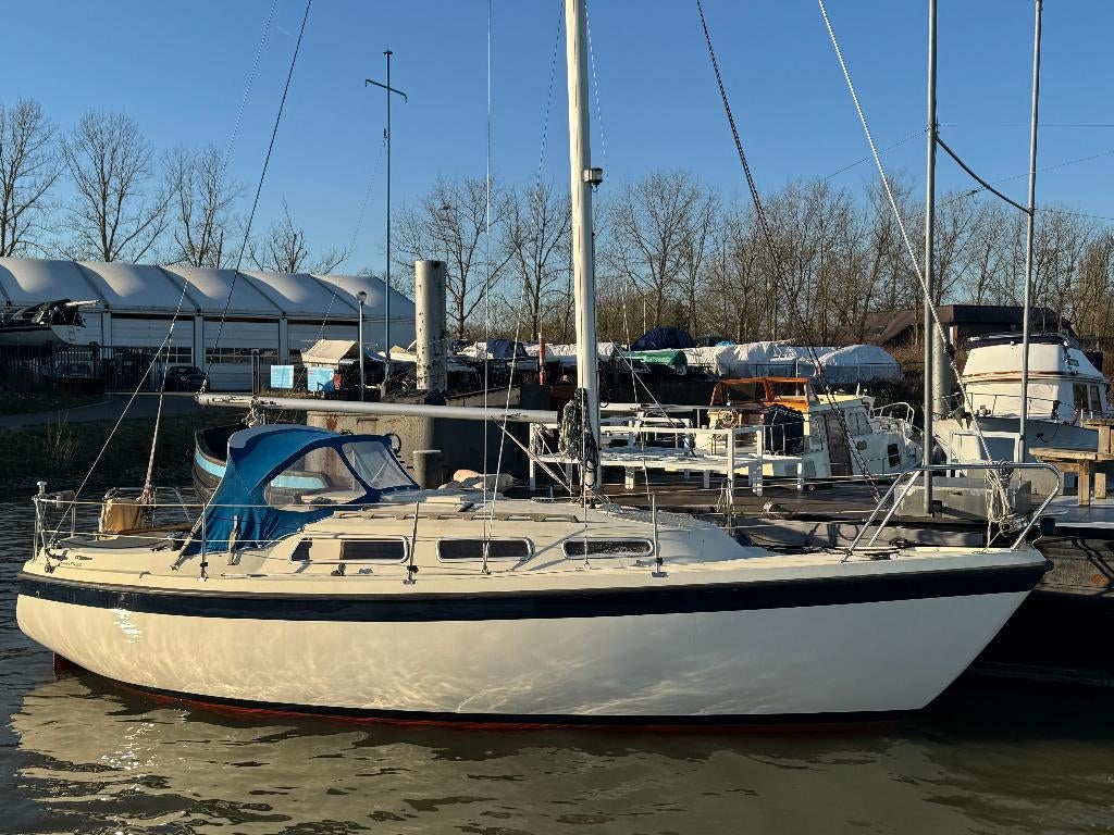 Zeilboot Hurley 800 1983, Watersport en Boten, Kajuitzeilboten en Zeiljachten, Ophalen, Gebruikt, Polyester, Diesel