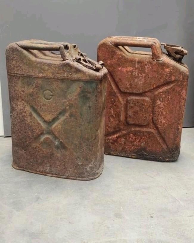 Vintage retro oude jerrycan bidon antiek, Ophalen of Verzenden