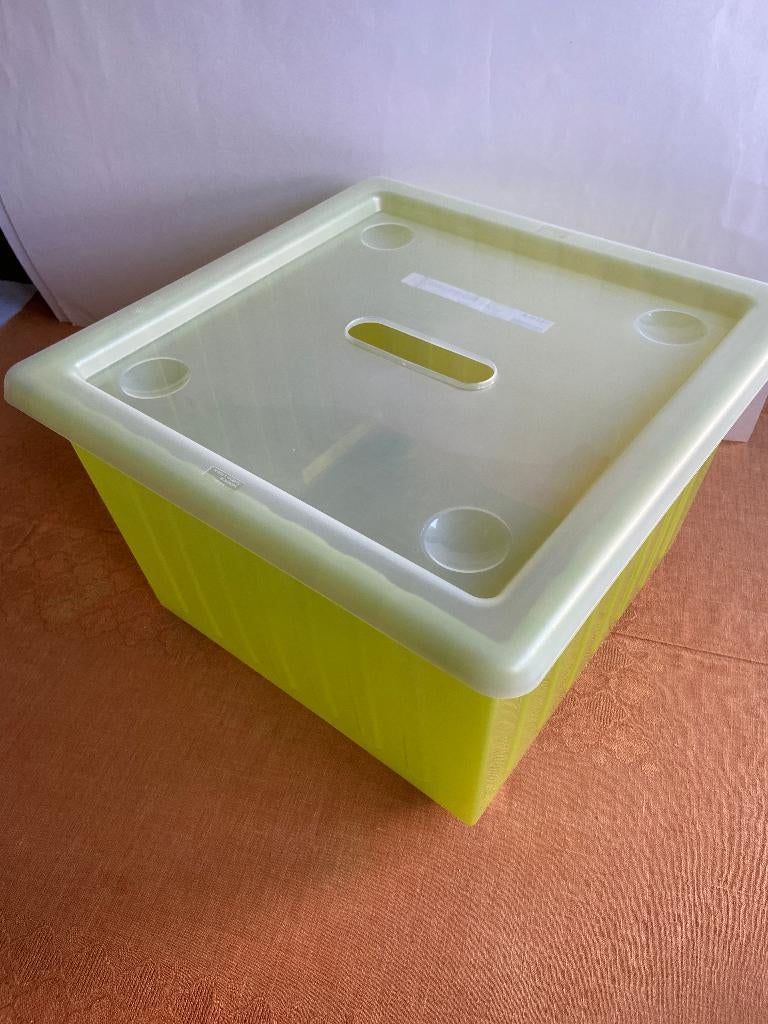 boîte de rangement en plastique Ikea ( Vessla) 5,00 €/pièce, Enlèvement ou Envoi, Comme neuf, Autres types