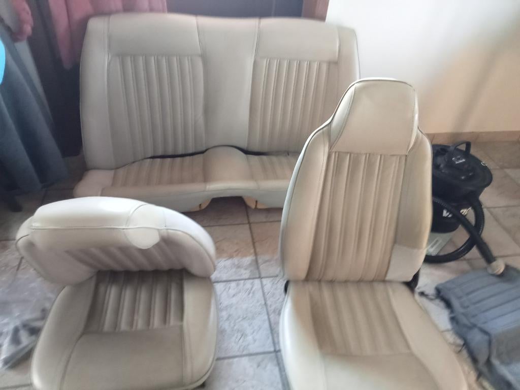 Toyota Celica TA22 , TA28 0477813374, Enlèvement, Toyota