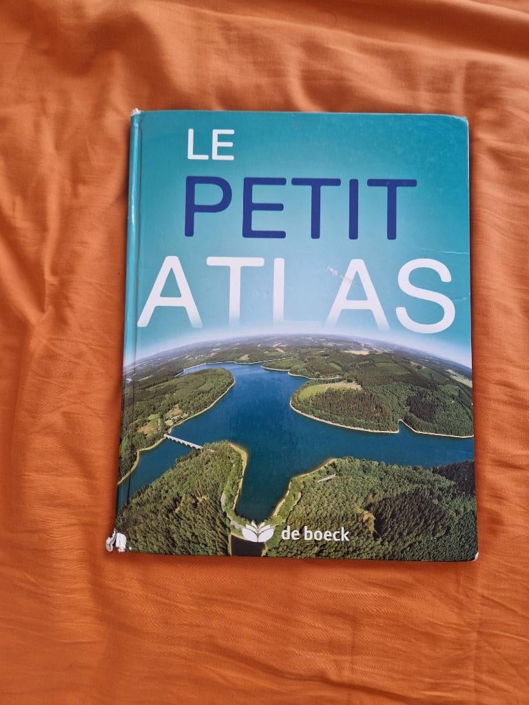 Le petit Atlas - De Boeck - en bon état, 2000 tot heden, Landkaart, Wereld, Ophalen