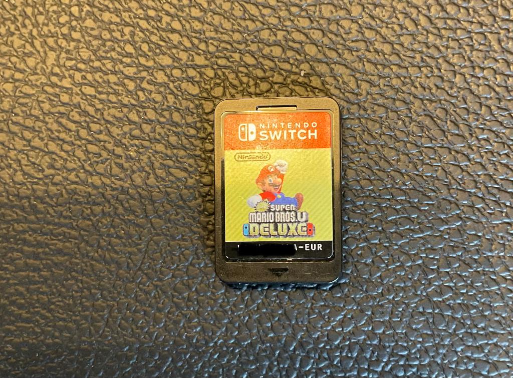 New Super Mario Bros U Deluxe, Games en Spelcomputers, Ophalen of Verzenden, Zo goed als nieuw
