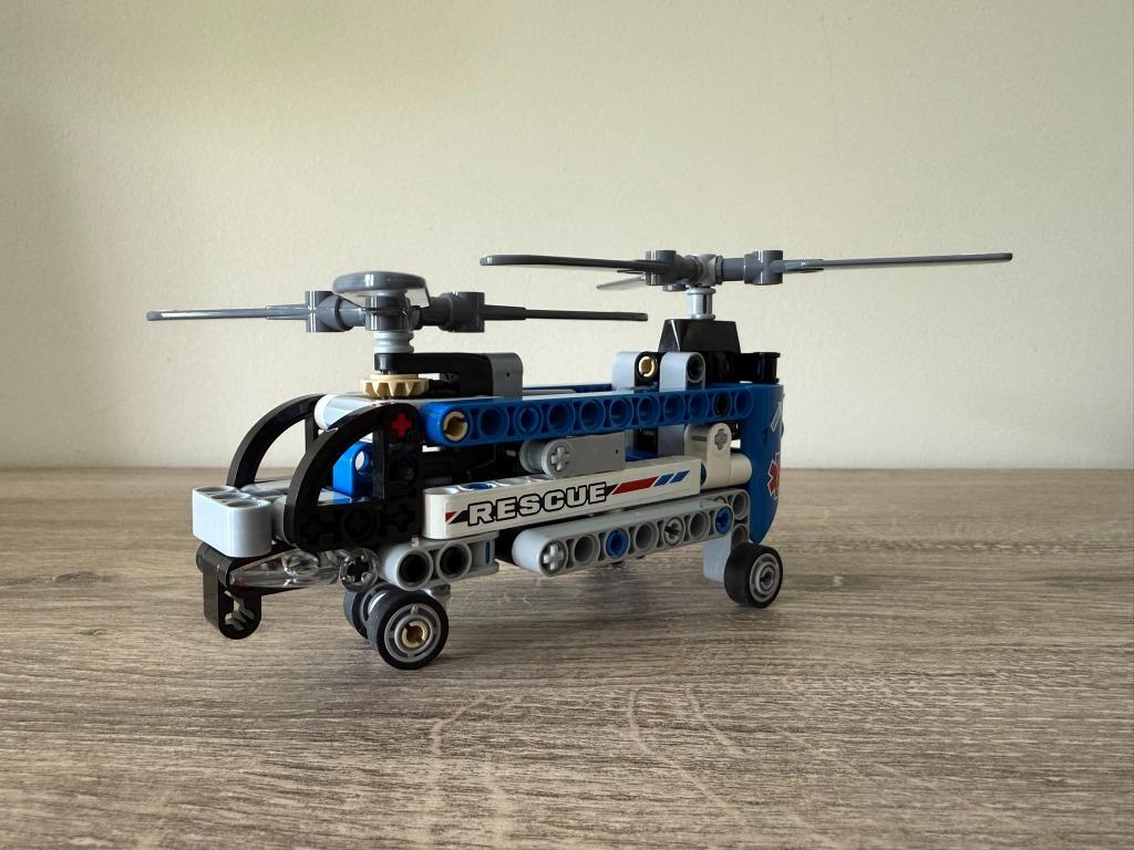 Lego Technic 42020 Helikopter met dubbele rotor, Enlèvement ou Envoi, Comme neuf, Ensemble complet, Lego